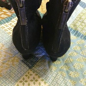 Nine West Black Suede Ankle boots